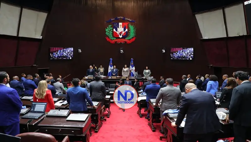 Diputados aprueban ley que autoriza pago a contratistas de Estado en obras sin contrato