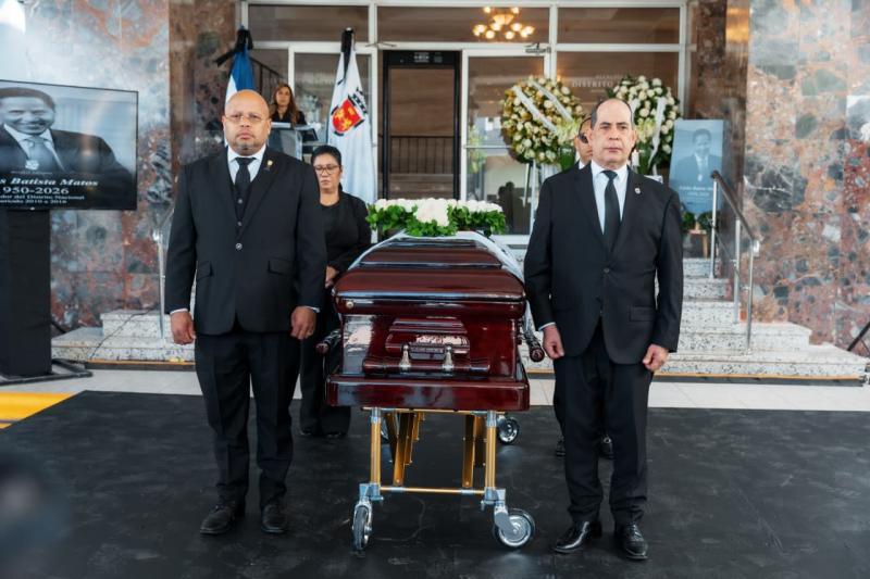 Ayuntamiento del Distrito Nacional rinde honras fúnebres a Carlos Batista Matos 5 Carlos Batista Matos 6 Ayuntamiento del Distrito Nacional rinde honras fúnebres a Carlos Batista Matos