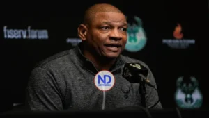 Doc Rivers deja el banquillo de los Bucks