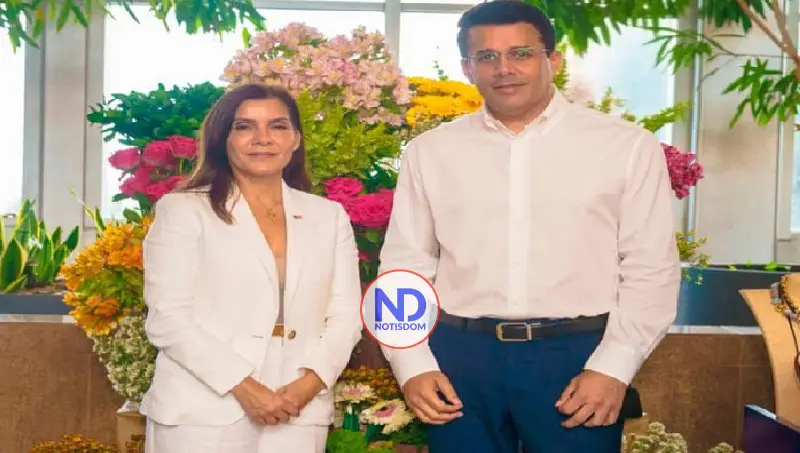 Collado y Embajadora de EEUU tratan desarrollo turismo de RD 2 Collado y Embajadora de EEUU tratan desarrollo turismo de RD