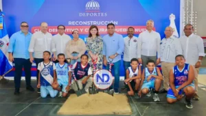 Gobierno anuncia reparación Club Pueblo Nuevo en Santiago