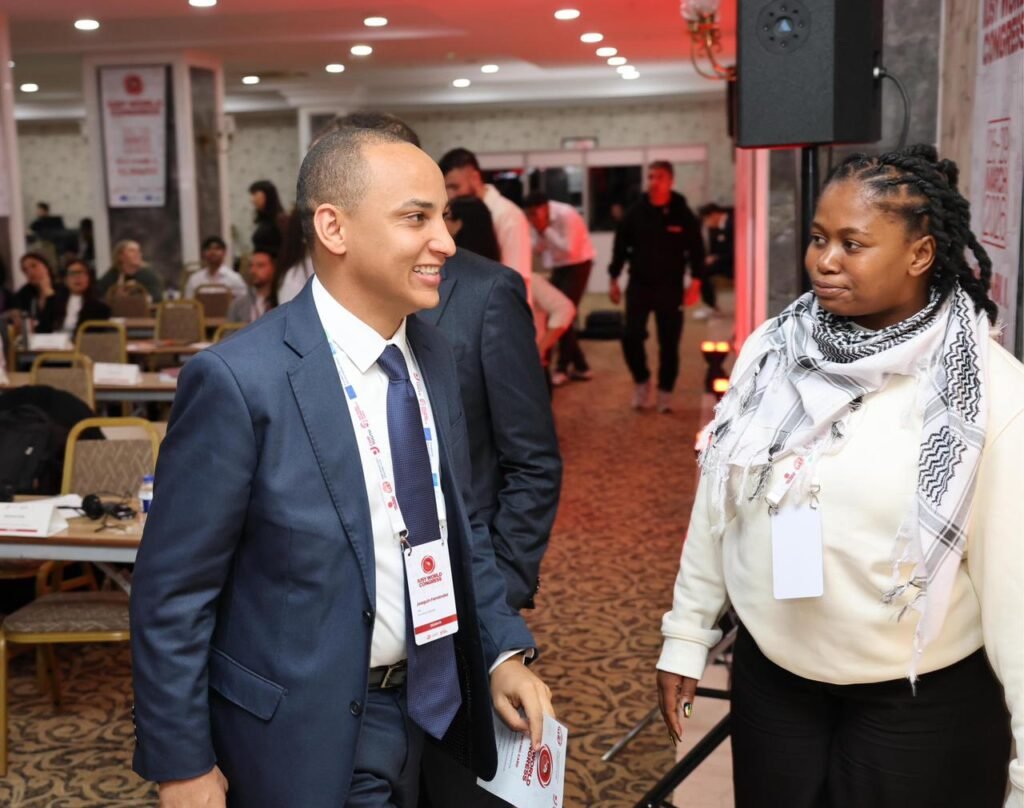 Joaquin Fernandez 3 Joaquín Fernández es electo vicepresidente mundial de la IUSY en congreso celebrado en Estambul