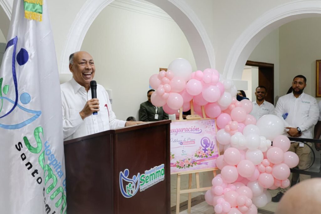 Jose Manuel Tejada Hospital SEMMA Santo Domingo inaugura Unidad de Patología de Mama y Climaterio 