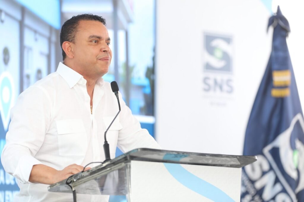 Julio Landron Abinader deja en funcionamiento nueva emergencia del Hospital La Victoria con inversión de RD$75 millones