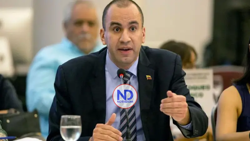 Larry Devoe, fiscal chavista en medio del proceso de amnistía en Venezuela 2 Larry Devoe, fiscal chavista en medio del proceso de amnistía en Venezuela