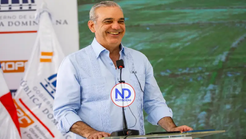 Abinader inaugura circuito vial Bajo Yuna que conecta provincias Duarte y María Trinidad Sánchez