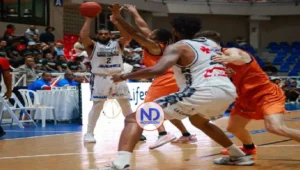 Marineros de PP mantienen el invicto tras arrollar a Cañeros