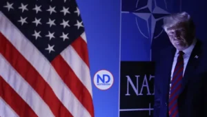 Dice está más que considerando la salida de EE.UU. de la OTAN