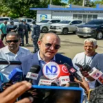 Alcalde Ulises Rodríguez anuncia medidas para mejorar el tránsito en Santiago