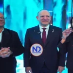 Alcalde de Santiago destaca desde Madrid nuevo vuelo que conecta la ciudad