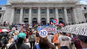 Crece rechazo en Puerto Rico a proyecto vivienda millonarios