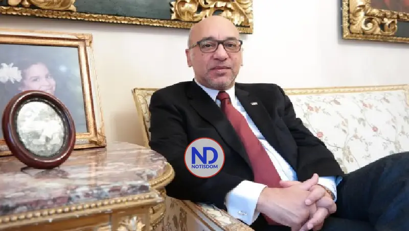 Otorgan a Aníbal de Castro el Premio Nacional de Periodismo