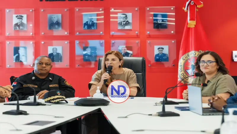 Alcaldesa activa y deja en sesión permanente el Comité de Prevención ante lluvias que afectan el DN 2 Alcaldesa activa y deja en sesión permanente el Comité de Prevención ante lluvias que afectan el DN