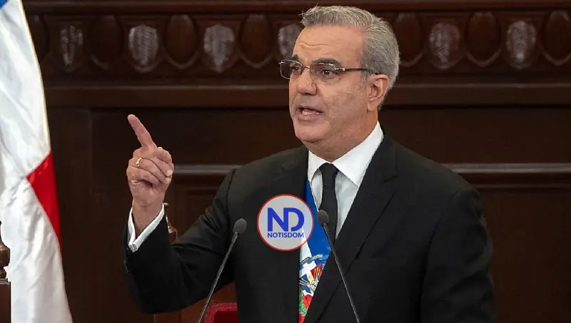 Abinader ordena que ingresos de consulados pasen al Estado y profundiza reforma del servicio exterior