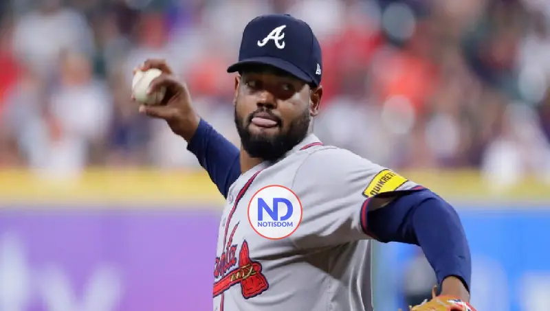 Dominicano Reynaldo López es movido al bullpen de los Bravos