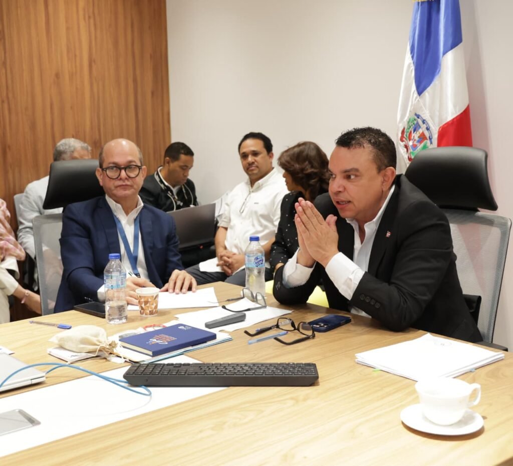 SNS Prensa y Relaciones Publicas 2 Realizan reunión para coordinar acciones en la red hospitalaria en Semana Santa