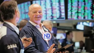 Wall Street cierra en verde tras afirmar Trump que Irán quiere seguir negociando