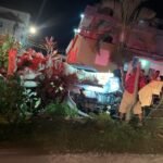 Profesora impacta su vehículo contra un árbol en Hato Mayor y resulta ilesa