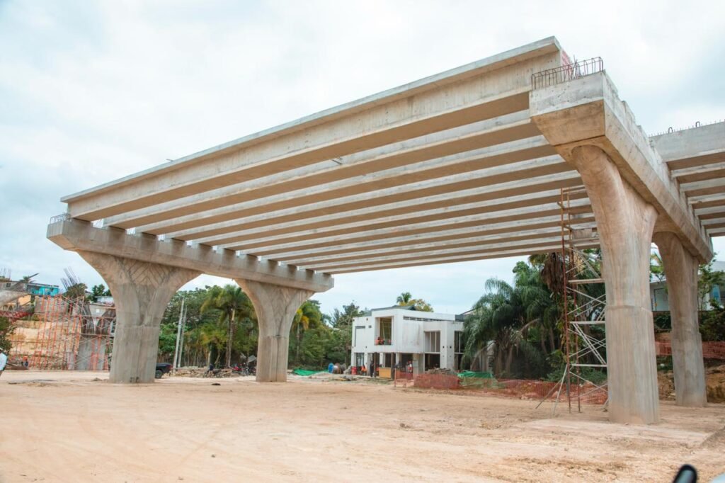 construccion avenida Republica de Colombia 4 Abinader supervisa construcción avenida República de Colombia; obra de RD$12 mil millones financiada con fondos Aerodom