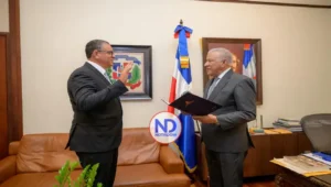 Juramentan a Carlos Alessandry Roa Howley como director ejecutivo del Plan San Juan