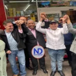 Espaillat alerta sobre recortes a cupones y Medicaid; recibe respaldo de bodegueros en Nueva York