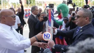 Congreso dominicano recibe antorcha JCC Santo Domingo