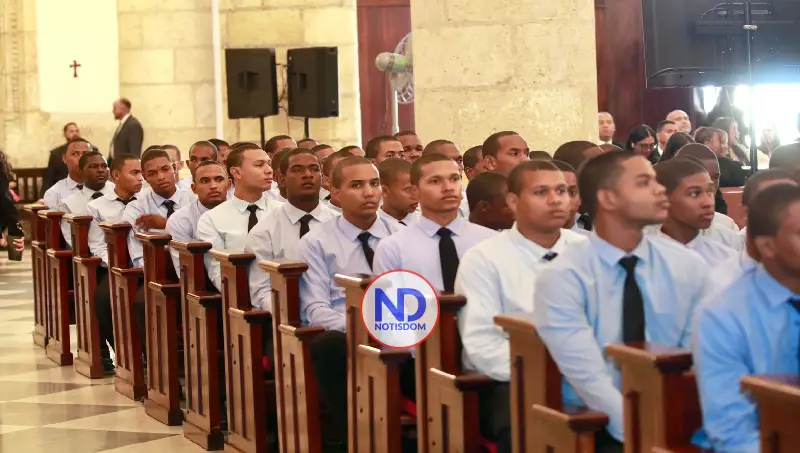 634 agentes antinarcóticos son ascendidos en Rep. Dominicana