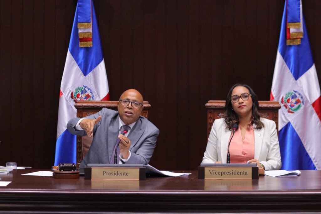 Alfredo Pacheco Y OTRA Diputados aprueban en segunda discusión reforma a ley sobre estados de excepción en RD