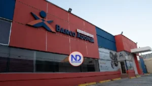 Banco ADOPEM lanza un programa becas universitarias