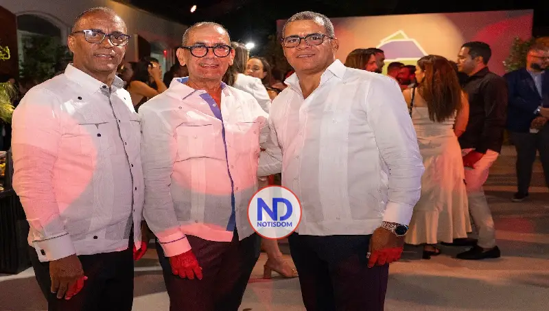Banco Santa Cruz inaugura un centro de negocios en Valverde