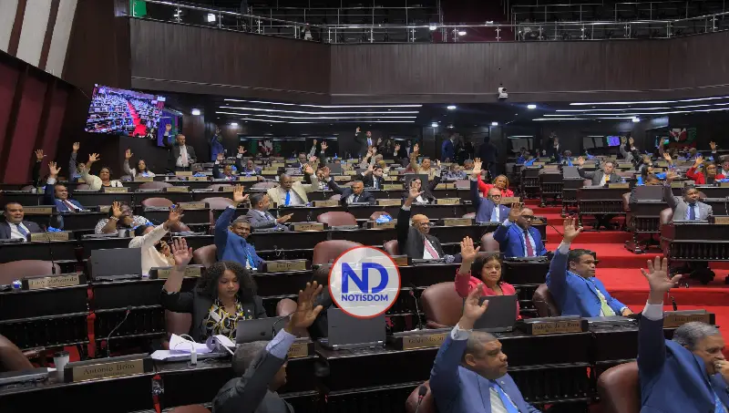 Diputados aprueban en primera lectura con modificaciones proyecto reforma al Código de Trabajo