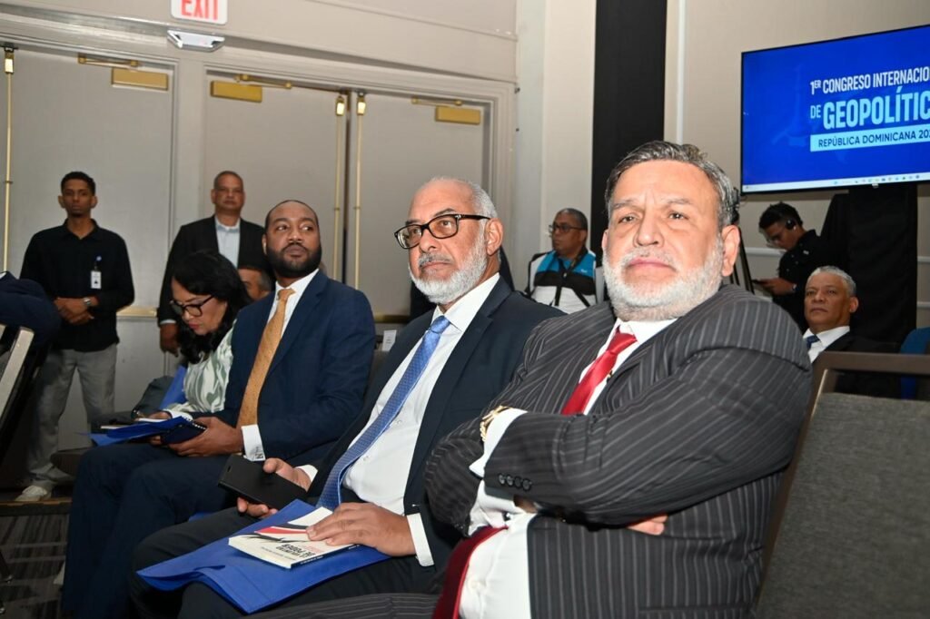 Congreso Internacional de Geopolitica 2026 1 Paliza sobre crisis internacional: «Medidas de contención del Gobierno son necesarias, pero no sostenibles»