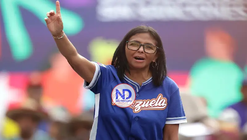 Delcy Rodríguez sube a 240 dólares el ingreso mínimo integral de trabajadores venezolanos