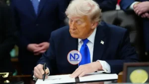  Trump firma ley reactiva Seguridad Nacional tras cierre
