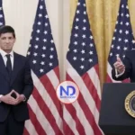 Warsh asume ante Trump como presidente de Reserva Federal