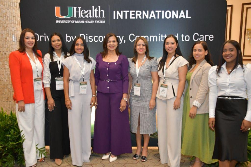 El equipo medico especializado del Uhealth Internacional Especialistas internacionales exponen en SD avances en Alzheimer y cáncer