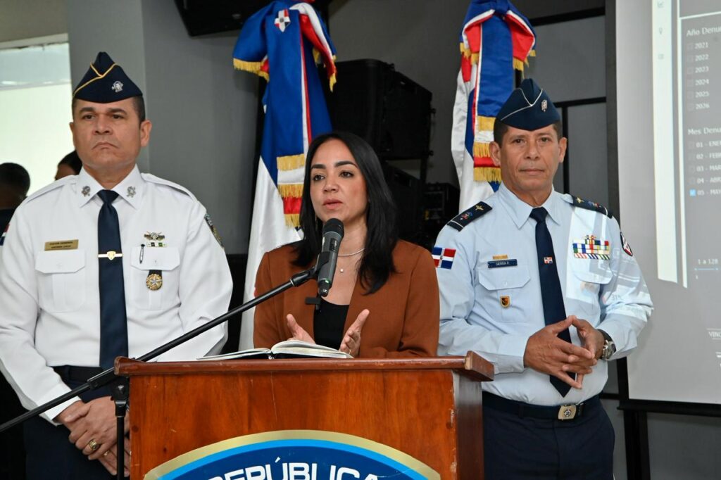 Faride Raful anuncia puesta en marcha de sistema para detectar celulares robados 6 Faride Raful Faride Raful anuncia puesta en marcha de sistema para detectar celulares robados