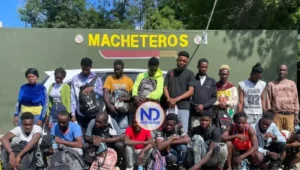 Ejército intercepta vehículo con 20 haitianos indocumentados en Valverde