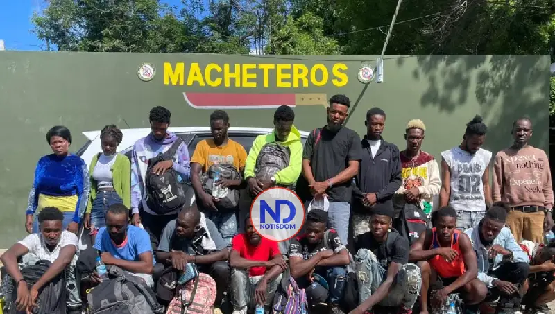 Ejército intercepta vehículo con 20 haitianos indocumentados en Valverde