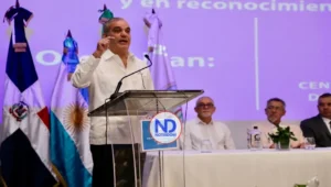 Abinader llama al consenso y unidad de sectores para enfrentar efectos crisis en Medio Oriente 