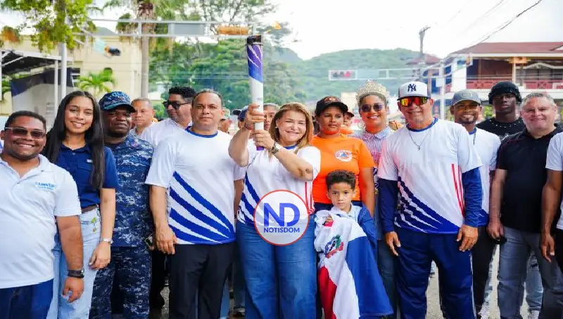 Antorcha de los JCC 2026 hace parada en San José de Ocoa