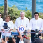 Abinader inaugura segunda etapa del malecón de SDE y pide que lo cuiden