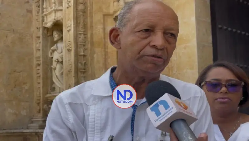 Gobierno acoge demandas de enfermeras; desisten de paro