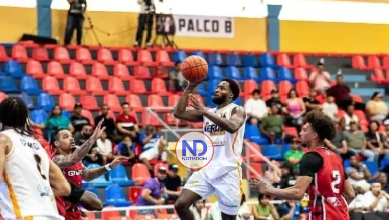 Metros le arrebatan triunfo a Soles en la Super Liga LNB 2026