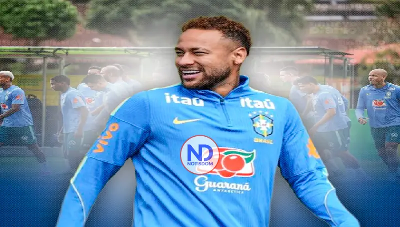 Neymar se deja ver en el entrenamiento de la selección brasileña