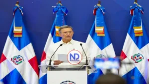 Dice RD no recibió «presiones» de EEUU para recibir deportados