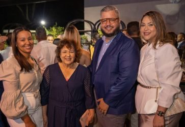 Rafael Jiminian Eduardo Marrero Odalis Rodriguez y Yohendy Jimenez Banco Santa Cruz inaugura un centro de negocios en Valverde
