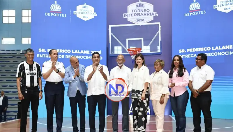 Vicepresidenta Raquel Peña y ministro Kelvin Cruz inauguran Torneo de Baloncesto Interbarrial