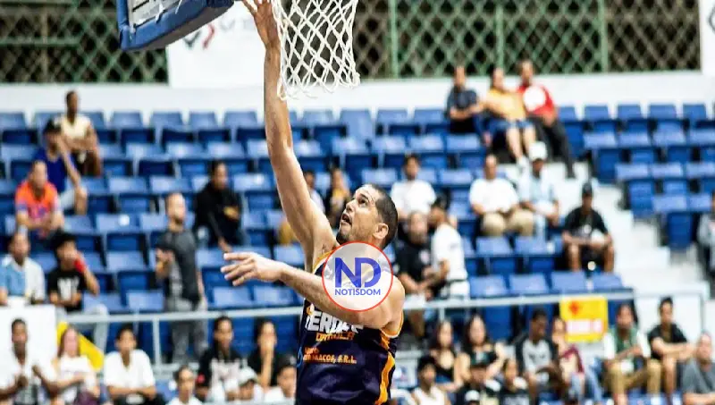 Reales de La Vega vencen a los Héroes en la Copa Banreservas