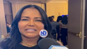 Scarlet Benzan no descarta aspiraciones a la alcaldía de SDO